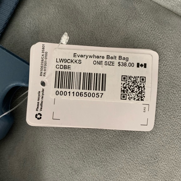 NWT ORIGINAL OG Lululemon Everywere Belt Bag Code Blue - Picture 16 of 16